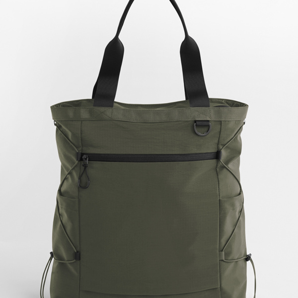 Quadra UrbanShift Tote Bag Thumbnail